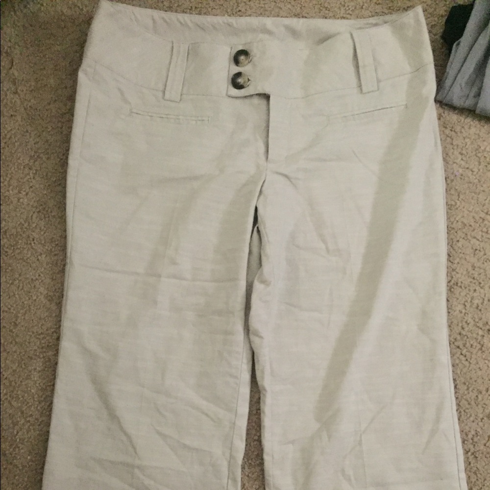 Vanity size 11 dress capris